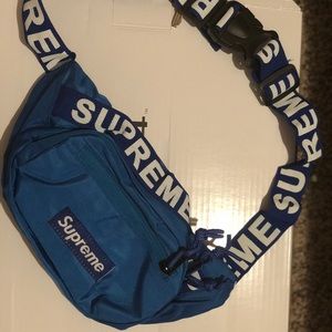 Supreme fannypack